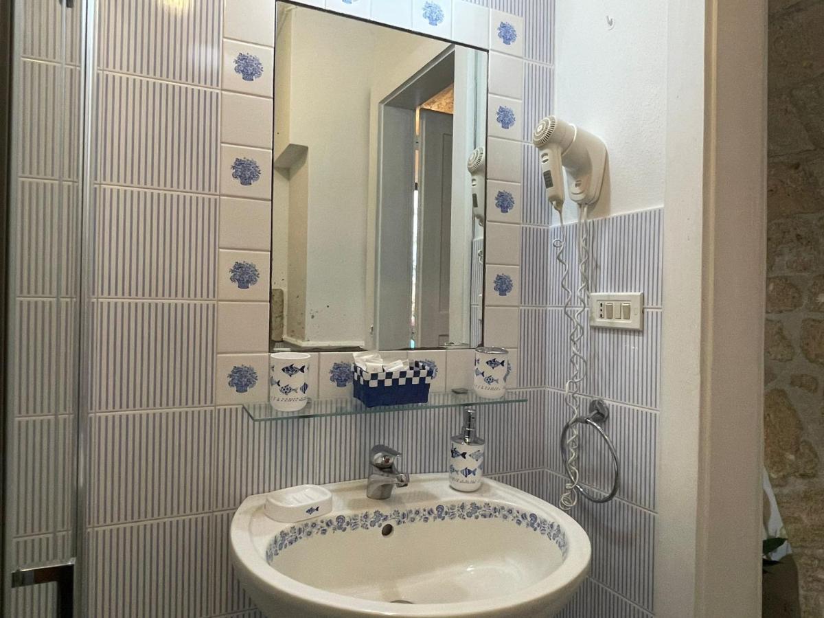 Il Pumo Blu Apartment Polignano a Mare Luaran gambar